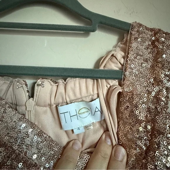Theia Rose Gold Gemma Sleeveless Cut Sequin Embellishment Maxi Gown Size 4 - Picture 7 of 10
